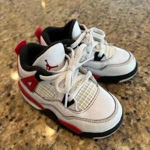 Toddler Nike Jordan Air 4 Retro size 8